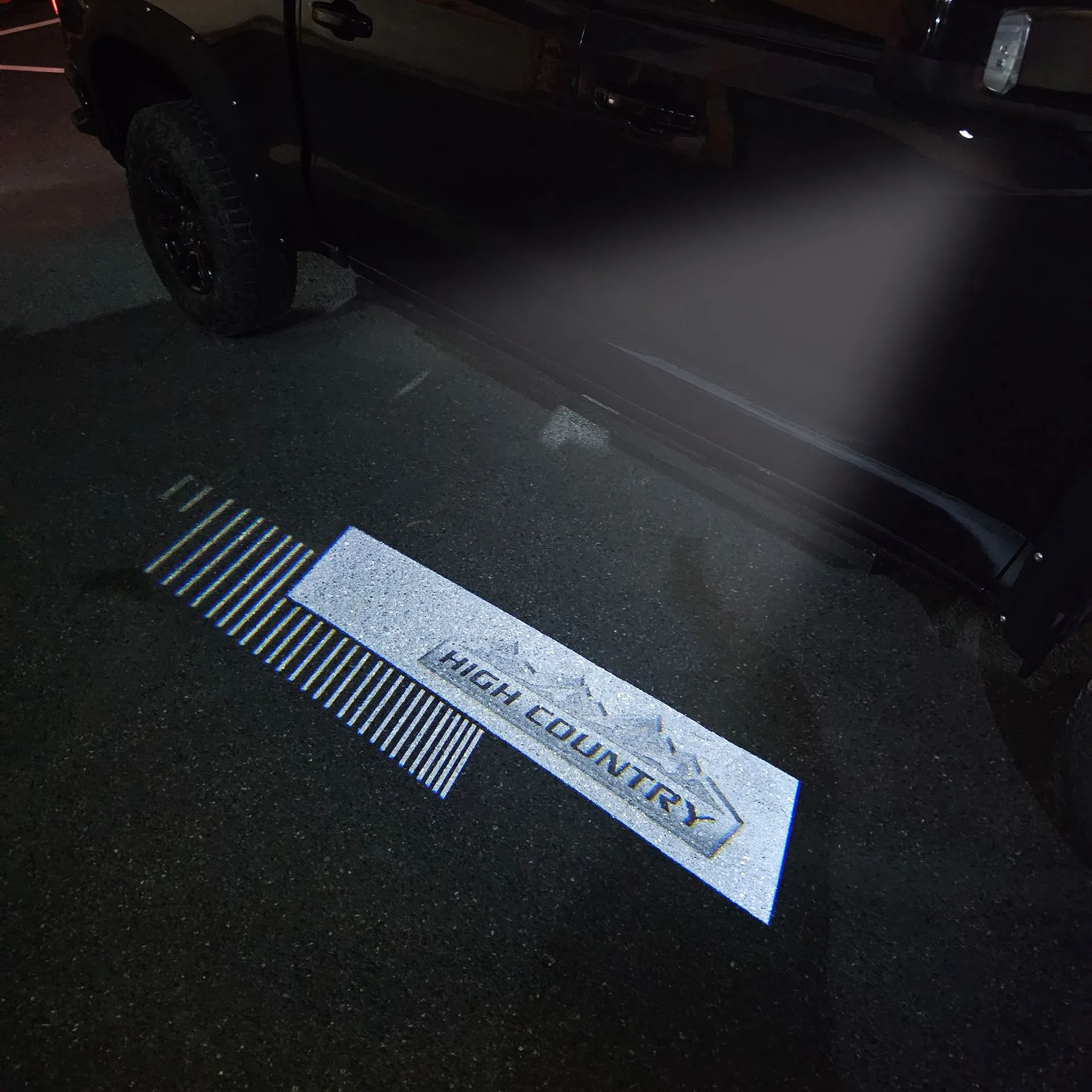 HIGH COUNTRY Design – Chevrolet Silverado/Suburban/Tahoe LED Puddle Lights